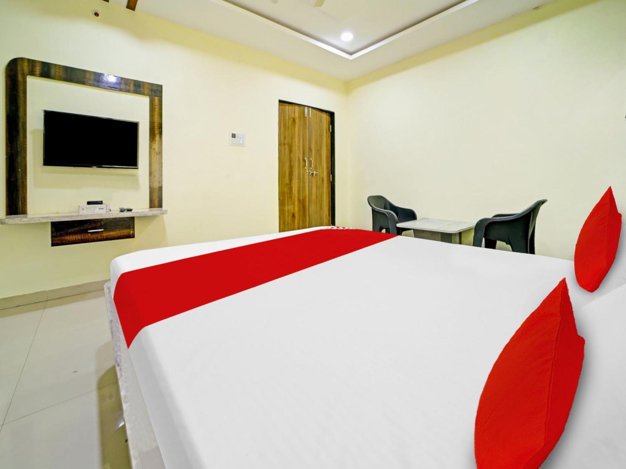 Hotel O Jvs Park Inn Ellora Exterior photo